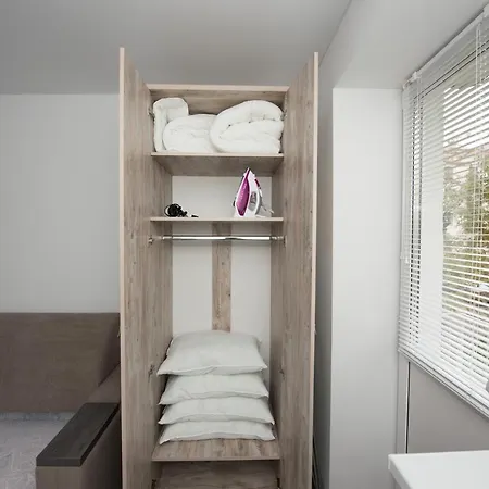 Апартаменты Берлин Apartment *